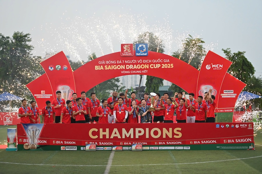 Đánh bại XSKT Đắk Lắk, Thiên Khôi FC vô địch Giải bóng đá 7 người VĐQG Bia Saigon Dragon Cup 2025