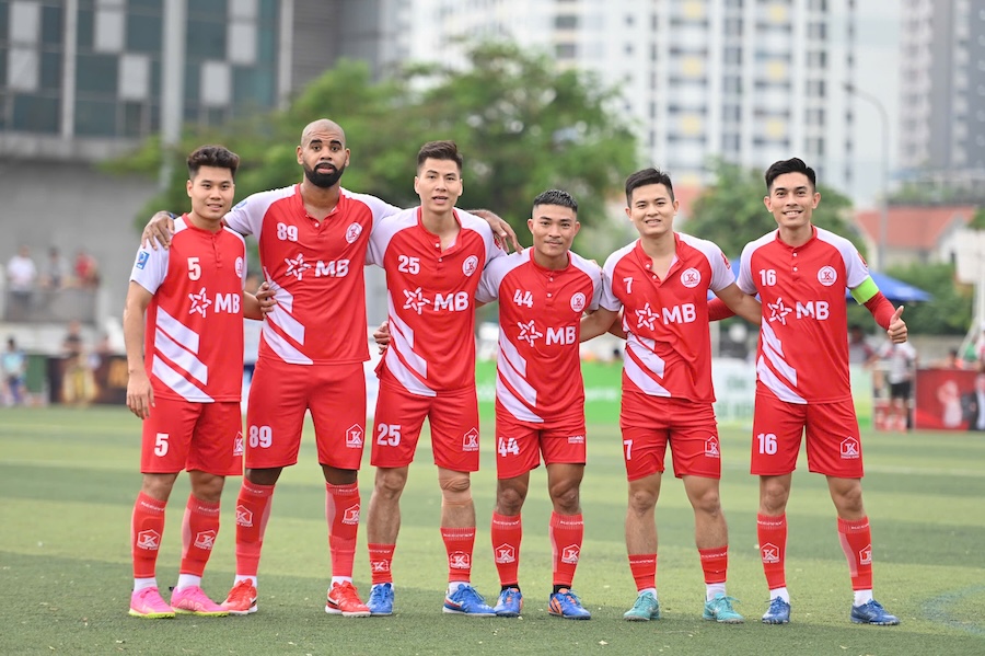 Vòng 1 VPL-S6: Miền Bắc khai hội rực rỡ,  thử thách cho 36 Hoàng Nông Thảo Vy