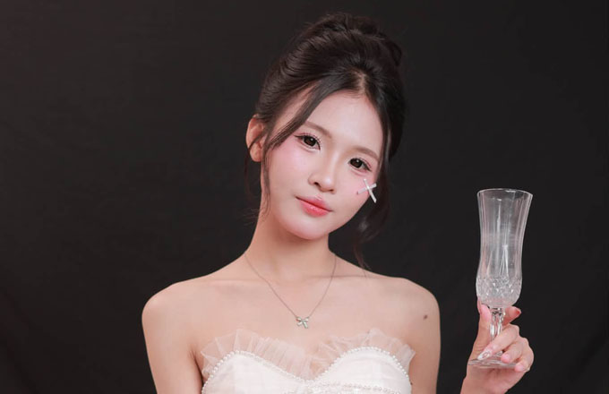 Thảo Nguyên: Cô gái nhỏ nhắn nhưng kiên định với tình yêu bóng đá