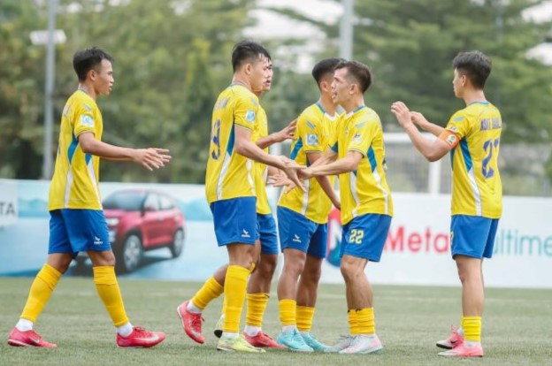 Chiến thuật sân 7: Đâu là những yếu tố của một tiền vệ tấn công giỏi trên sân phủi?