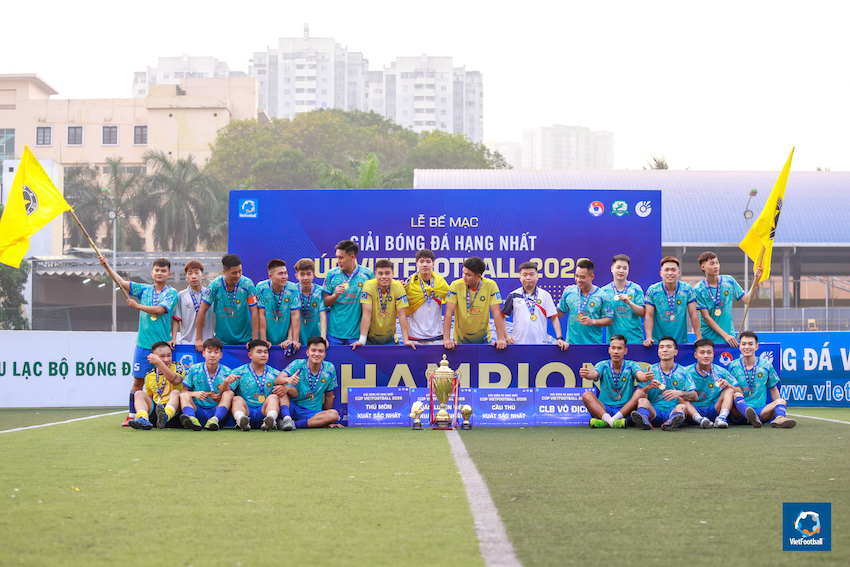 HLV Công Cường: “Đây là phiên bản tốt nhất của FC Sao trong nhiều năm qua!”