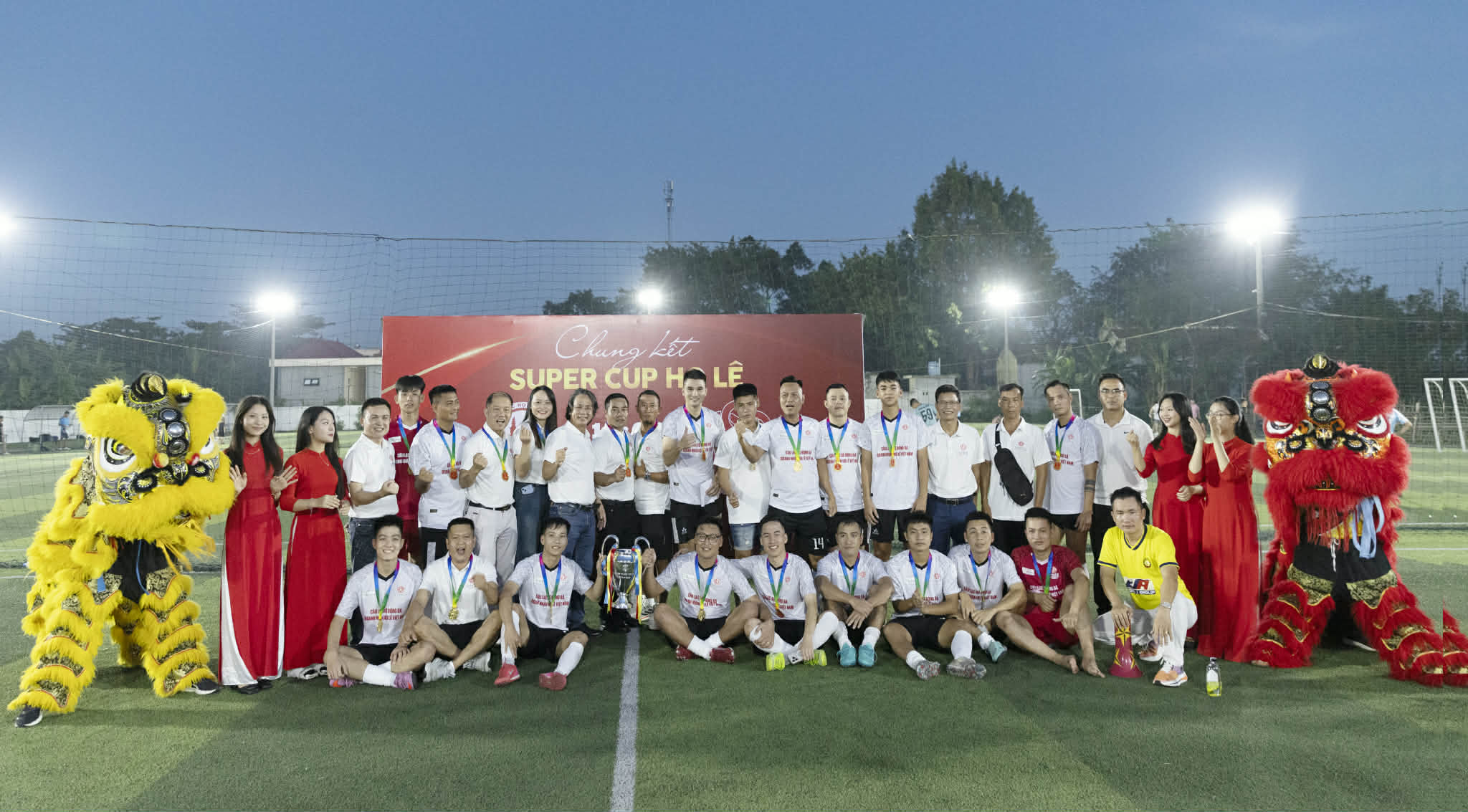 FC Họ Lê Việt Nam ra quân thắng lợi - lan tỏa yêu thương
