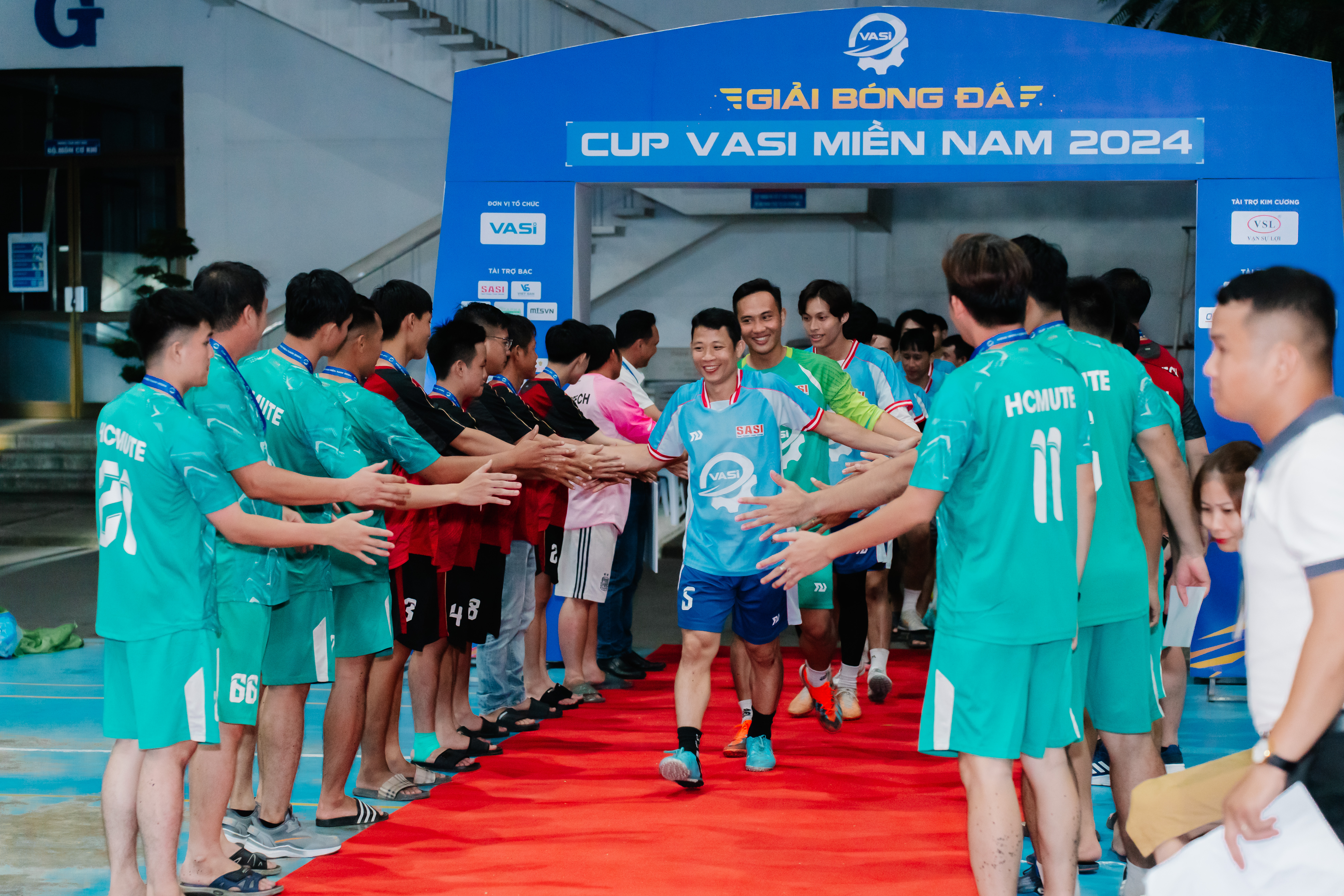 Giải bóng đá CUP VASI MIỀN NAM 2024: SASI lên ngôi, fanzone tạo nên không khí sôi động