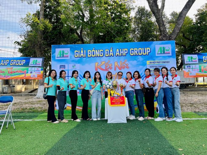 Tranh tài hấp dẫn tại giải bóng đá AHP Group 2025