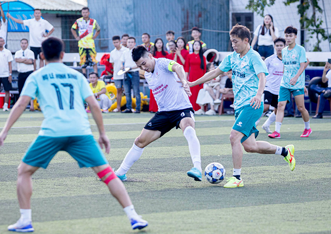 FC Họ Lê Việt Nam ra quân thắng lợi - lan tỏa yêu thương