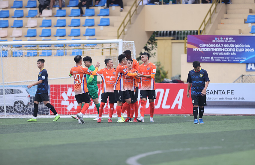 SHB FC vào Tứ kết chạm trán DTS với thành tích đầu toàn thắng, xếp đầu bảng B