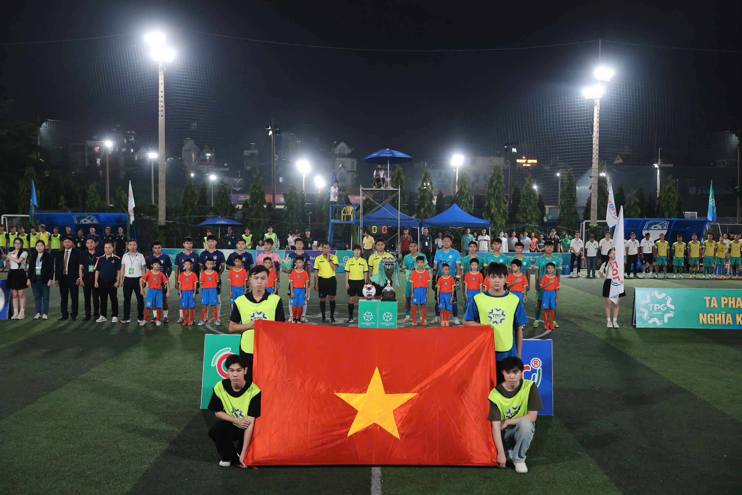 CTG Bình Định trở thành tân vương giải bóng đá 6 người đầu tiên ở Việt Nam