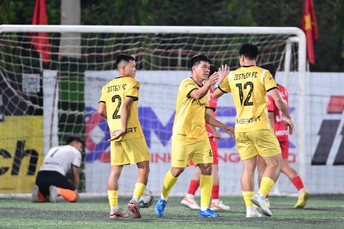 Zestech Cup 2025: Thắng đậm trận ‘siêu kinh điển’, nhà vô địch Store Detailing vẫn bị loại sớm