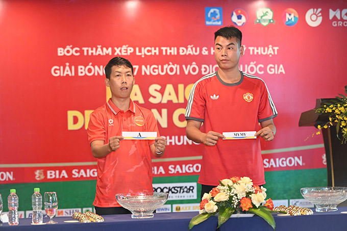 Bảng A có sự hiện diện của Da Lube, Friendly, SHB, MyMy; bảng B gồm Hiếu Hoa – Quahaco, Sơn Trang, Đại Từ, 36 Hoàng Nông Thảo Vy