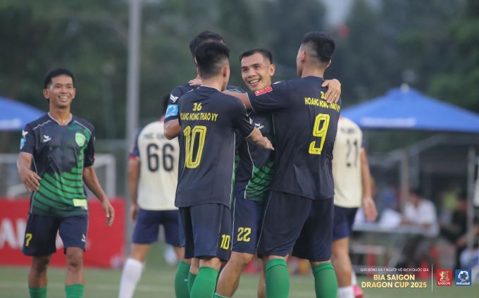 Đại chiến VPL-S6: Đại Từ vs 36 Hoàng Nông Thảo Vy: Không đến sân, phí một đời xem phủi