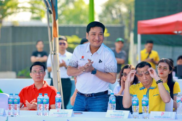 Sôi nổi giải bóng đá mừng Xuân - Decofi Cup 2026