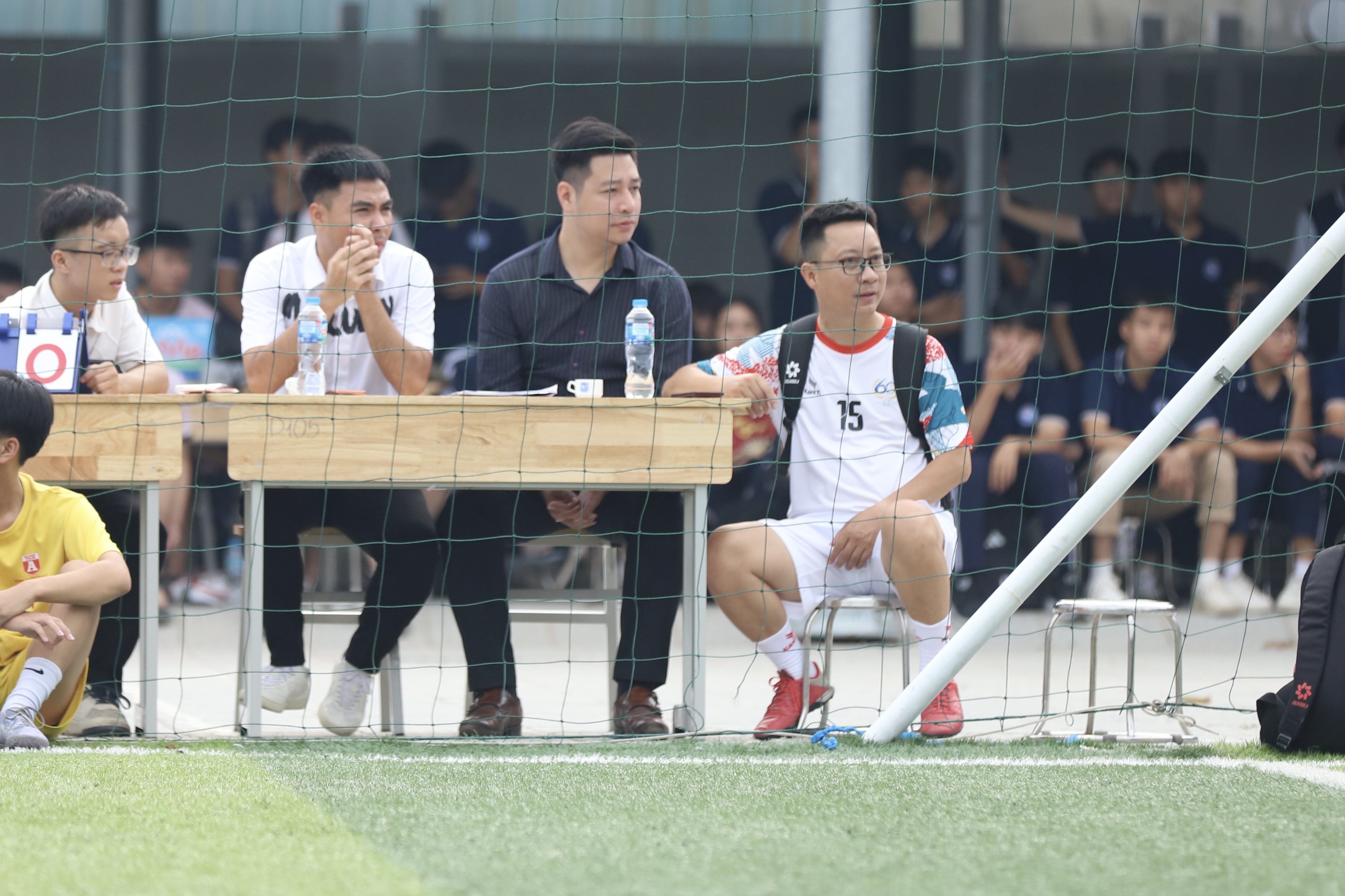 Dàn tuyển thủ ĐT Việt Nam góp mặt tại giải bóng đá Hoàng Văn Thụ 2026