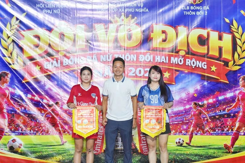 FC Phố Gốt vô địch giải bóng đá nữa thôn Đồi Hai mở rộng năm 2026