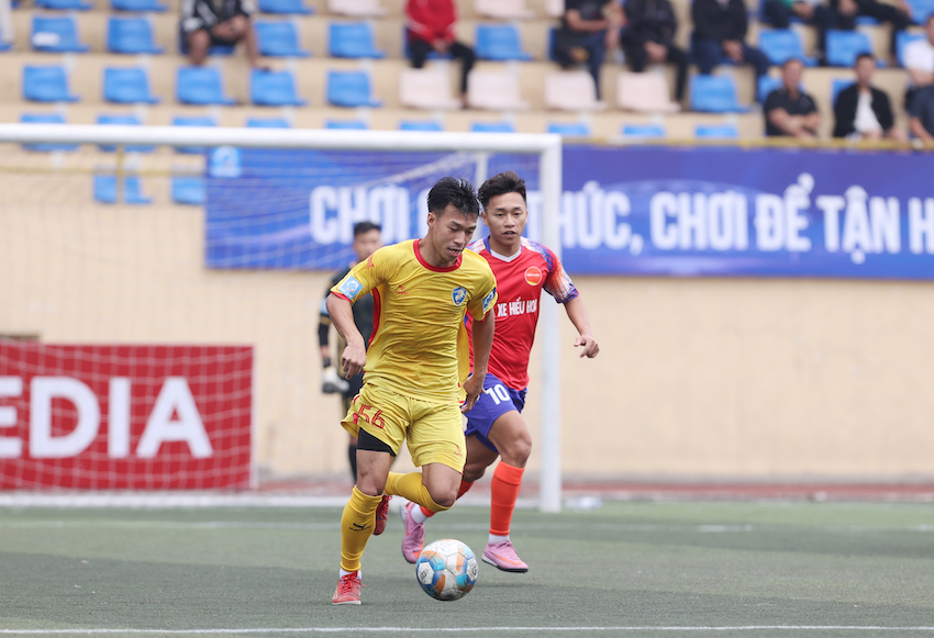 Sức bền và sự đeo bám dai dẳng của Ngọc Phi khiến Hiếu 