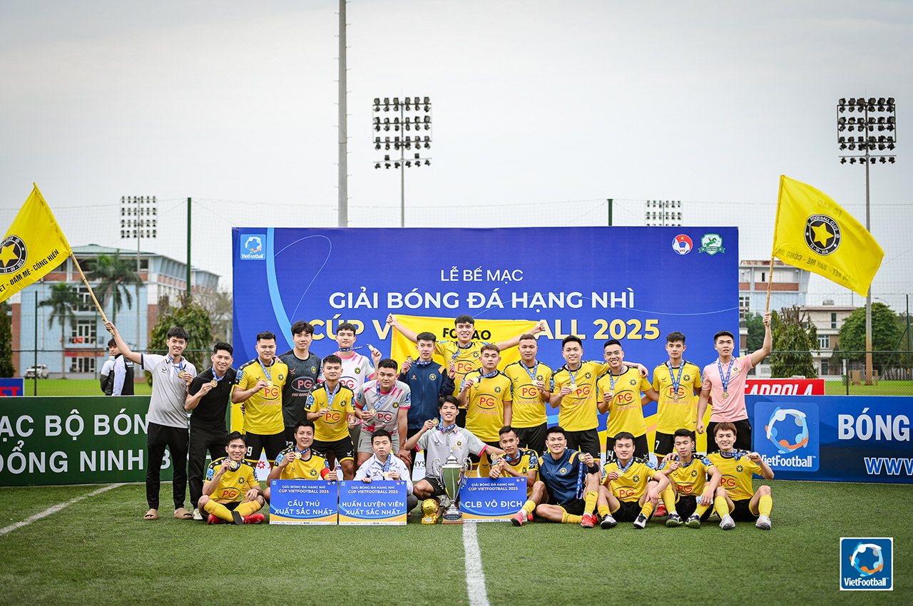 FC Sao vô địch Hạng Nhì 2025 và vào đến trận Bán kết của giải Hạng Nhất cùng năm.