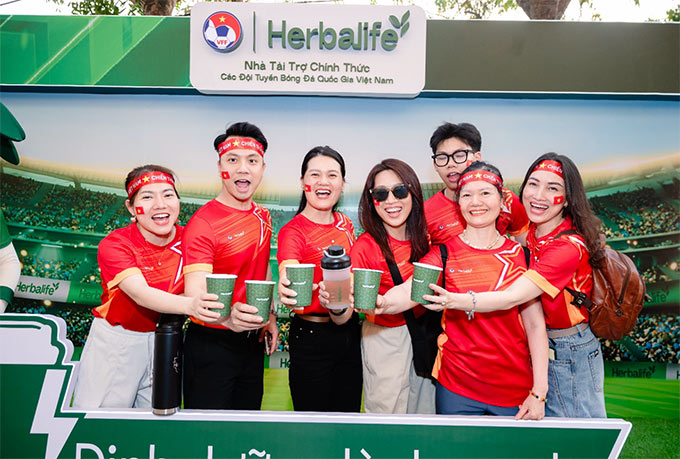 Sức nóng từ người hâm mộ trên sân Thiên Trường ( Nam Định – Ninh Bình) tối 31/03/2026