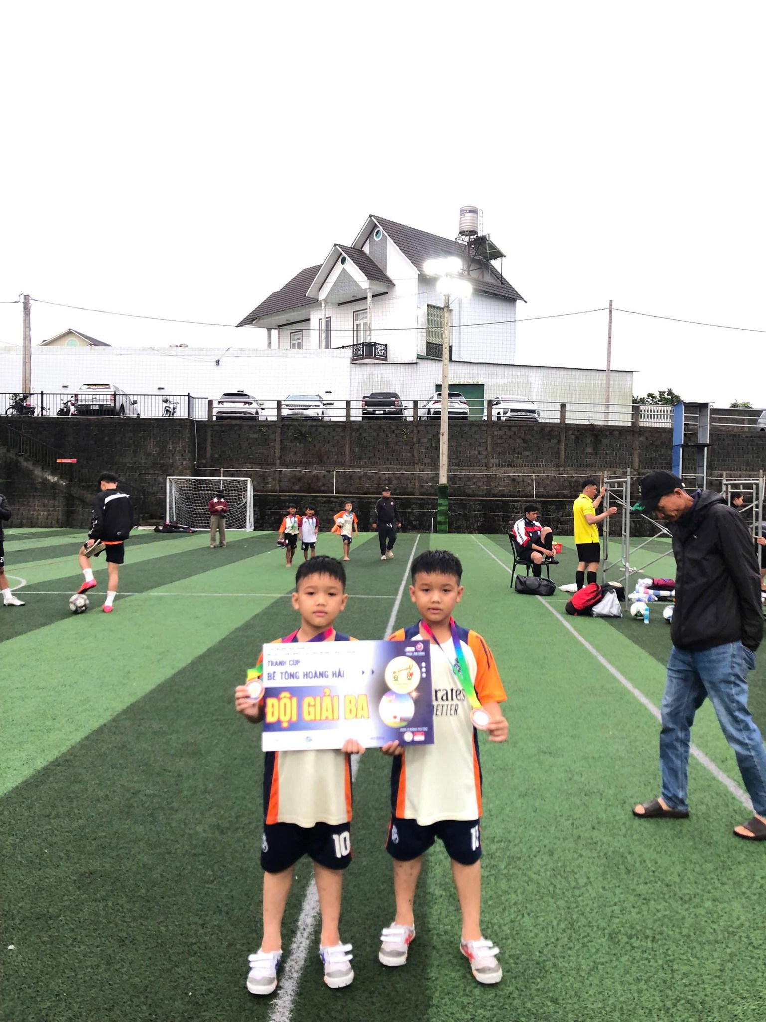 Giải bóng đá Mini U9 Ngọc Hùng Bảo Lộc mở rộng lần 1 đã tìm ra nhà vô địch