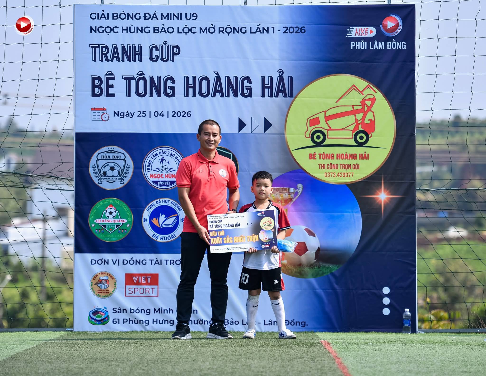 Giải bóng đá Mini U9 Ngọc Hùng Bảo Lộc mở rộng lần 1 đã tìm ra nhà vô địch