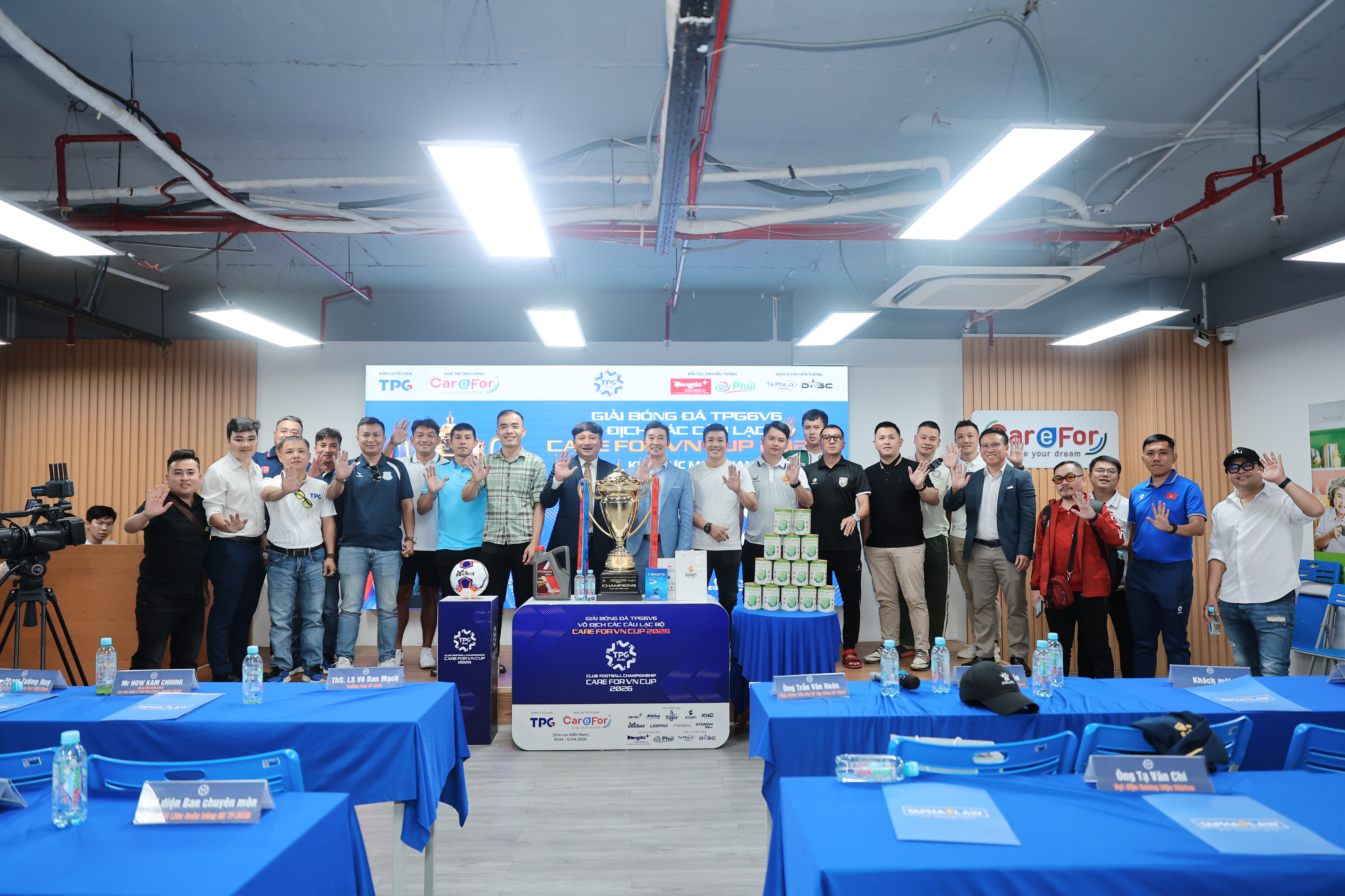 Khởi tranh giải bóng đá TPG6v6 - Care For Việt Nam Cup 2026 khu vực miền Nam