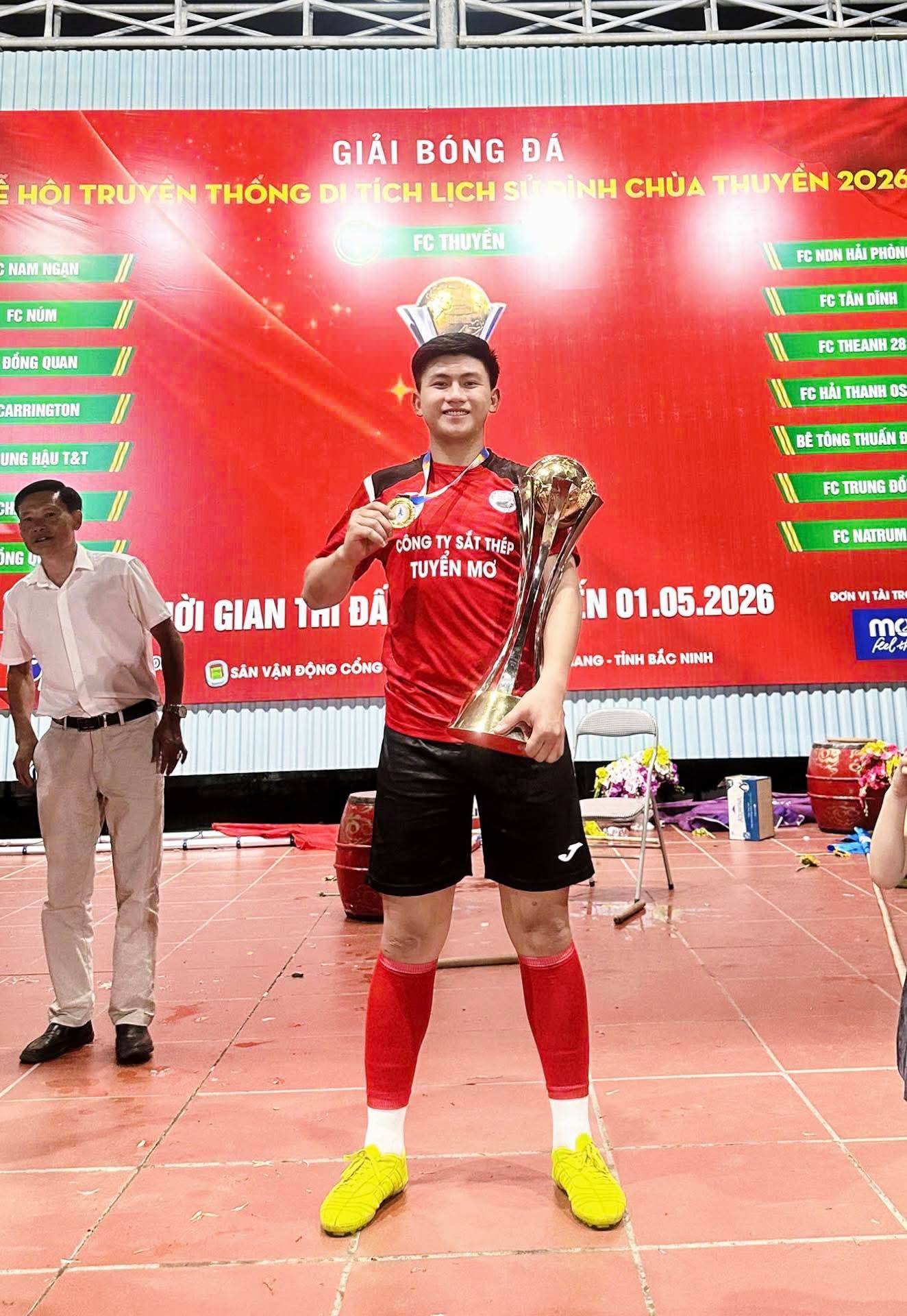 Bóng đá phong trào và những người hùng của chúng ta