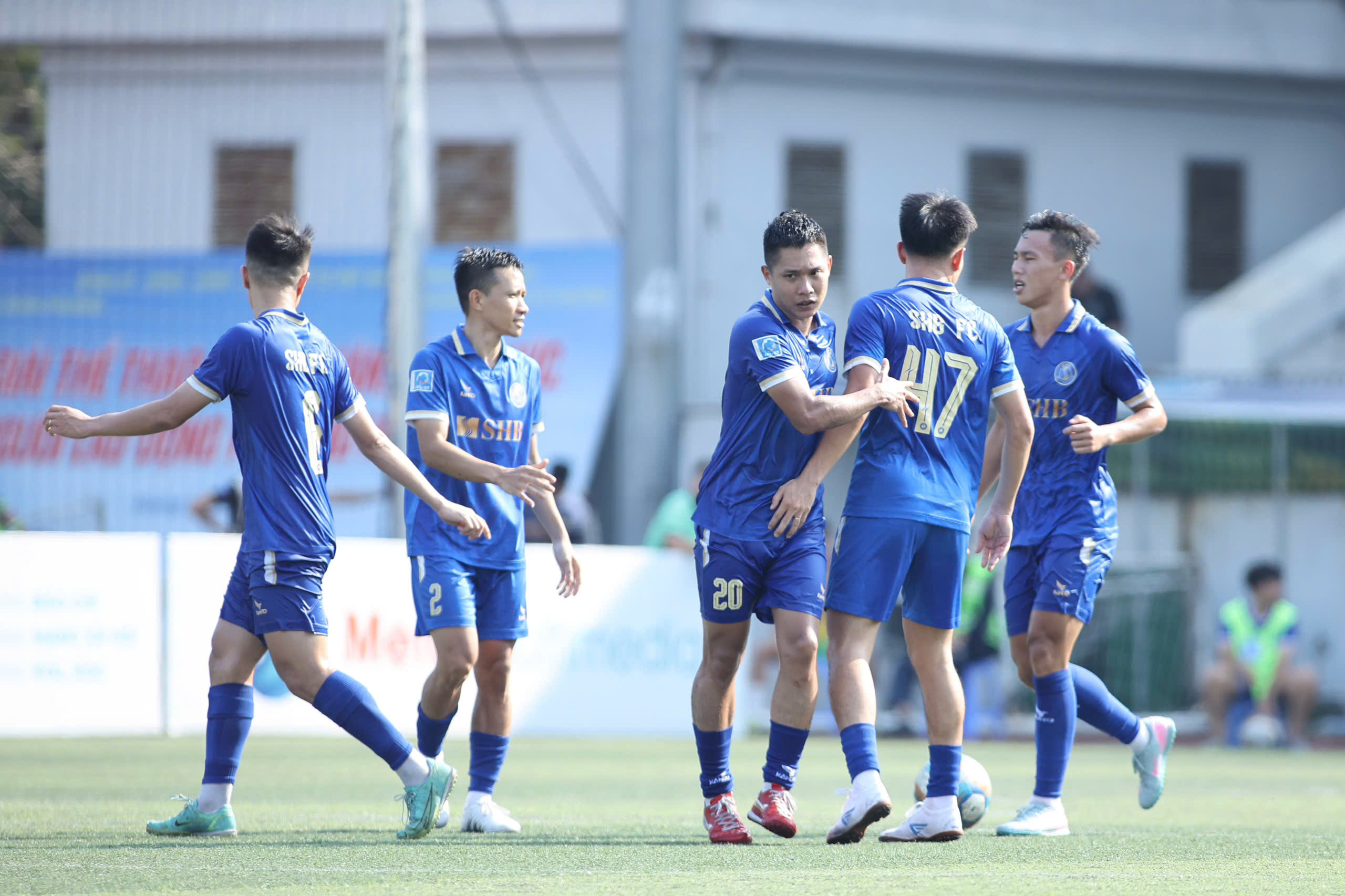 ĐKVĐ FC Thiên Khôi lần đầu thắng trận ở HPL