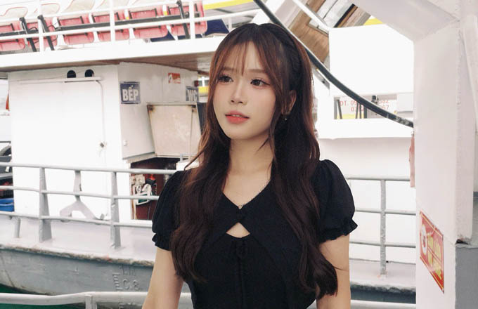 Lương Tú Anh: 