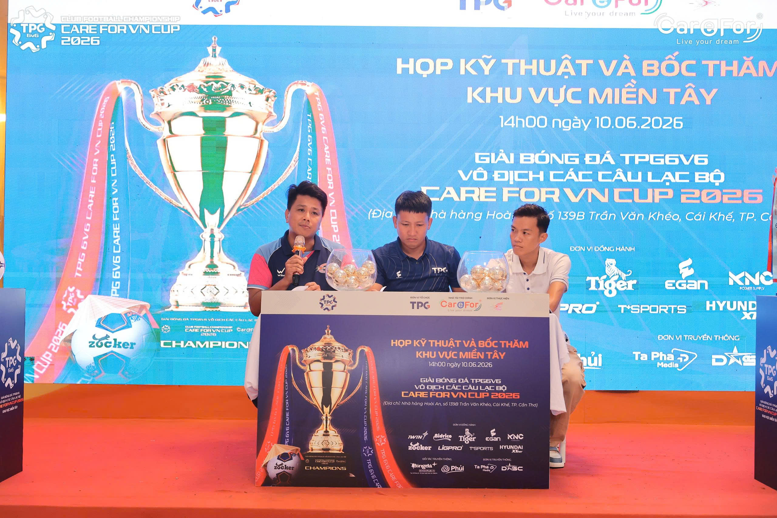 12 đội bóng tranh tài tại TPG6v6 - Care For Việt Nam Cup 2026 khu vực miền Tây