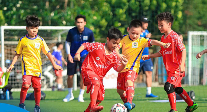 Tập thử bóng đá miễn phí tại VietGoal hè này