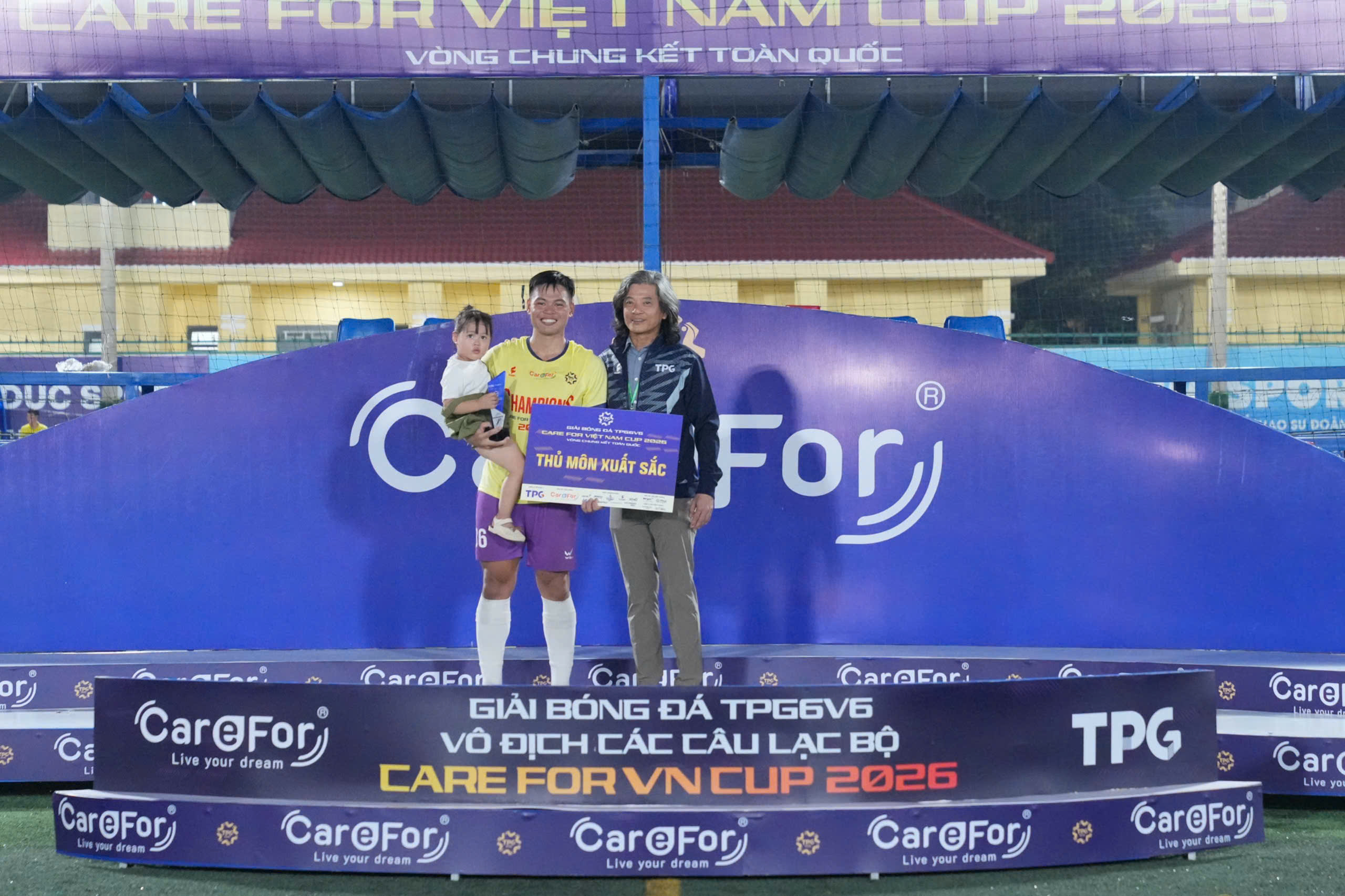 Thảo Vy Organic vô địch Vòng chung kết TPG6v6 - Care For Việt Nam Cup 2026